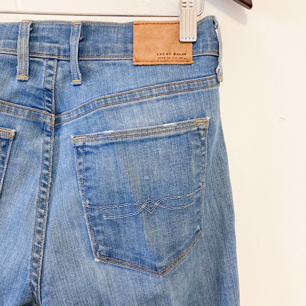 🎉FLASH SALE🎉 Lucky Brand Jeans - Picture 4 of 5